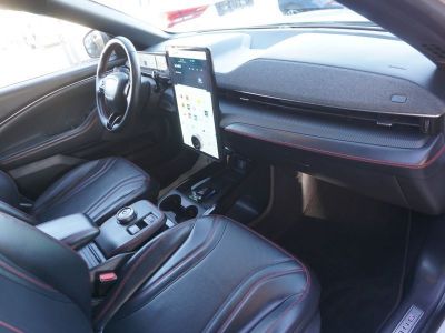 Ford Mustang Mach-E Gebrauchtwagen