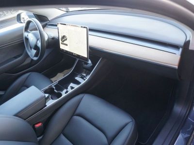 Tesla Model 3 Gebrauchtwagen