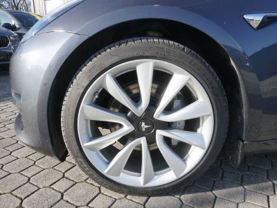 Tesla Model 3 Gebrauchtwagen