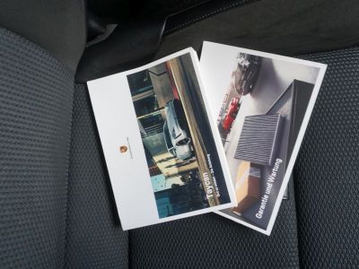 Porsche Taycan Gebrauchtwagen