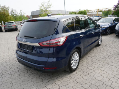 Ford S-MAX Gebrauchtwagen