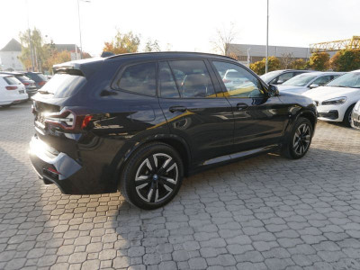 BMW iX3 Gebrauchtwagen BMW iX3 Gebrauchtwagen