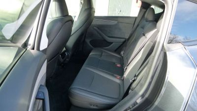 Tesla Model Y Gebrauchtwagen