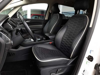 Ford S-MAX Gebrauchtwagen