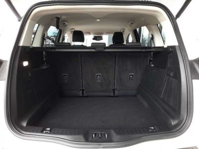 Ford S-MAX Gebrauchtwagen