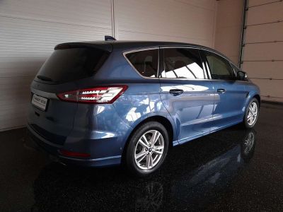 Ford S-MAX Gebrauchtwagen