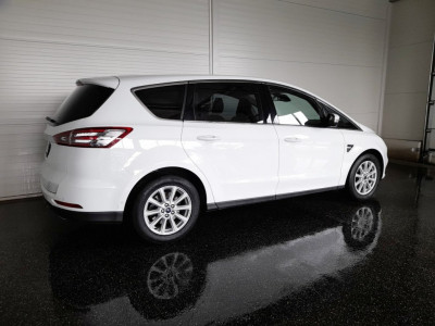 Ford S-MAX Gebrauchtwagen