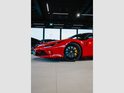 Ferrari F8 Gebrauchtwagen