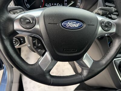 Ford Tourneo Connect Gebrauchtwagen Ford Tourneo Connect Gebrauchtwagen