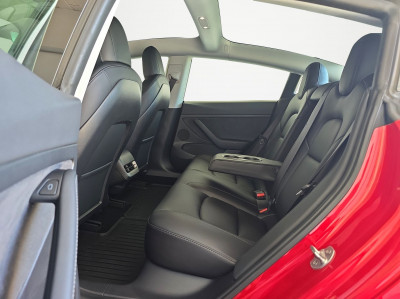 Tesla Model 3 Gebrauchtwagen