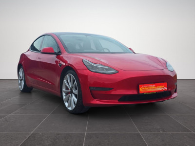 Tesla Model 3 Gebrauchtwagen