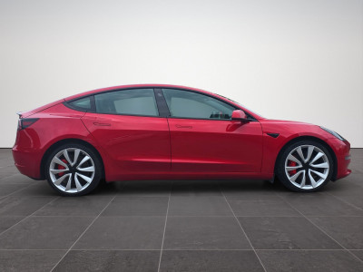 Tesla Model 3 Gebrauchtwagen