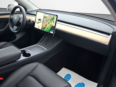 Tesla Model Y Gebrauchtwagen