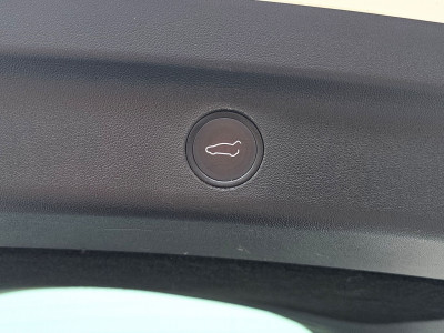 Tesla Model Y Gebrauchtwagen