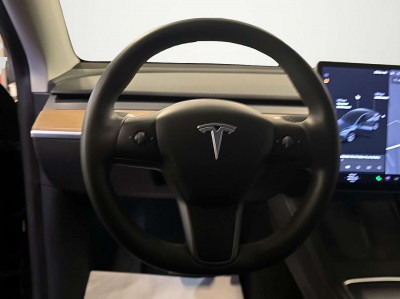 Tesla Model Y Gebrauchtwagen