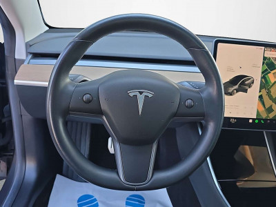 Tesla Model 3 Gebrauchtwagen