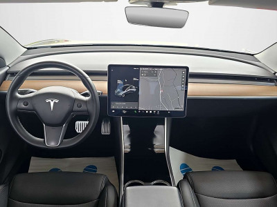 Tesla Model 3 Gebrauchtwagen