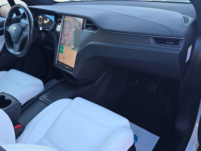 Tesla Model X Gebrauchtwagen Tesla Model X Gebrauchtwagen