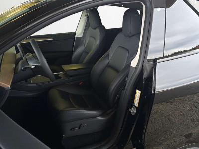 Tesla Model Y Gebrauchtwagen Tesla Model Y Gebrauchtwagen