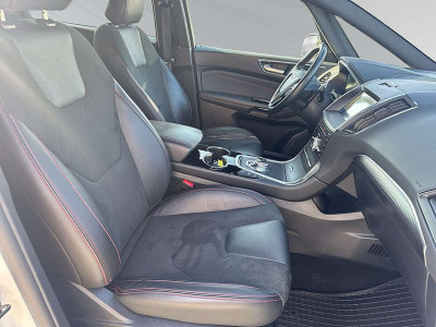 Ford S-MAX Gebrauchtwagen