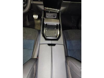 Renault Rafale Neuwagen