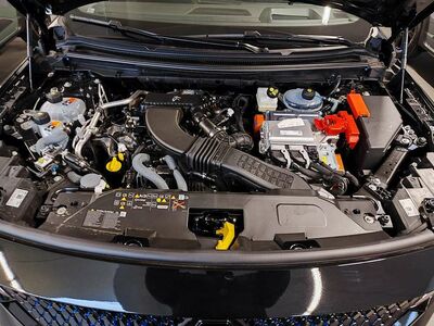 Renault Rafale Neuwagen