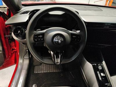 Alfa Romeo Junior Vorführwagen