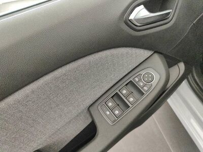 Renault Clio Tageszulassung Renault Clio Tageszulassung