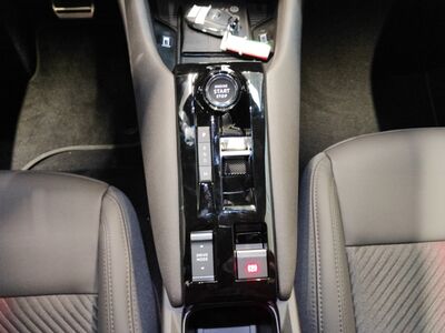 Alfa Romeo Junior Vorführwagen