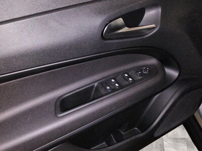 Alfa Romeo Junior Vorführwagen