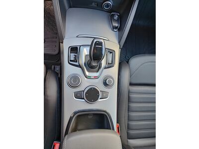 Alfa Romeo Stelvio Gebrauchtwagen