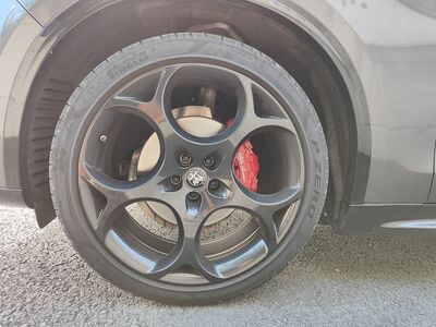 Alfa Romeo Stelvio Gebrauchtwagen