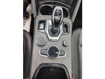 Alfa Romeo Stelvio Gebrauchtwagen Alfa Romeo Stelvio Gebrauchtwagen