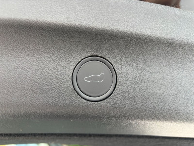Tesla Model Y Gebrauchtwagen Tesla Model Y Gebrauchtwagen