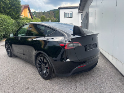 Tesla Model Y Gebrauchtwagen Tesla Model Y Gebrauchtwagen