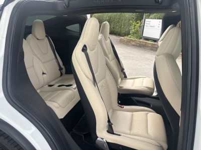 Tesla Model X Gebrauchtwagen Tesla Model X Gebrauchtwagen