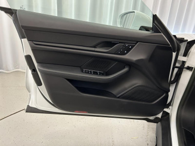 Porsche Taycan Gebrauchtwagen