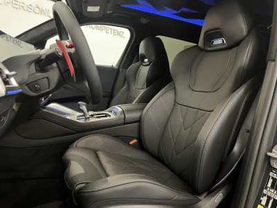 BMW XM Neuwagen