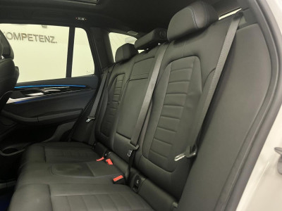 BMW iX3 Gebrauchtwagen