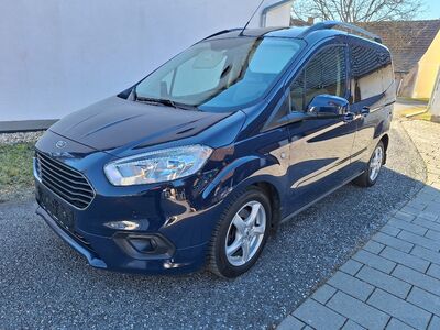 Ford Tourneo Courier Gebrauchtwagen