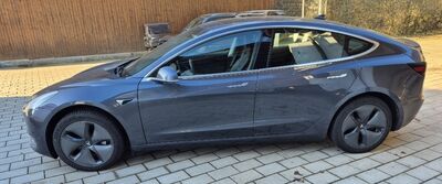 Tesla Model 3 Gebrauchtwagen