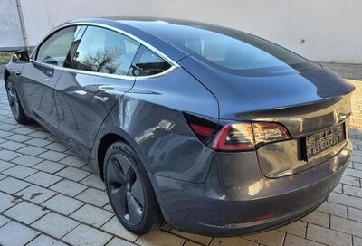 Tesla Model 3 Gebrauchtwagen