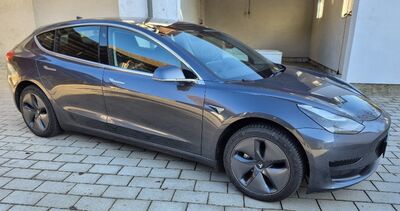 Tesla Model 3 Gebrauchtwagen