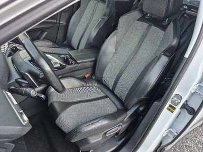 Peugeot 5008 Gebrauchtwagen Peugeot 5008 Gebrauchtwagen