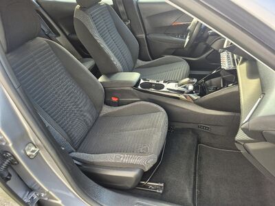 Peugeot 2008 Gebrauchtwagen Peugeot 2008 Gebrauchtwagen