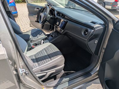 Toyota Auris Gebrauchtwagen