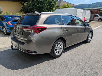 Toyota Auris Gebrauchtwagen