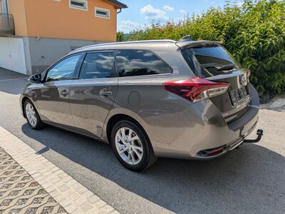 Toyota Auris Gebrauchtwagen