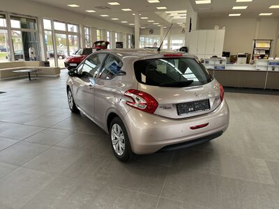 Peugeot 208 Gebrauchtwagen