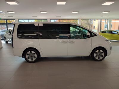 Hyundai Staria Vorführwagen
